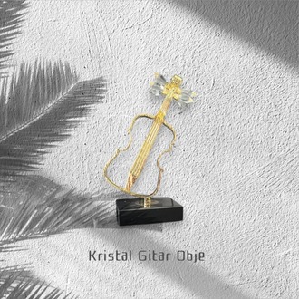 Kristal Detaylı Altın Renk Dekoratif Keman/ Gitar 