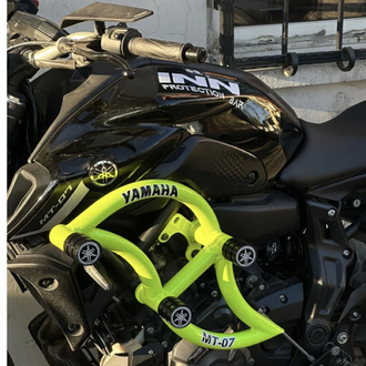 YAMAHA MT 07 ÖZEL ÜRETİM KORUMA DEMİRİ 3 TAKOZLU 