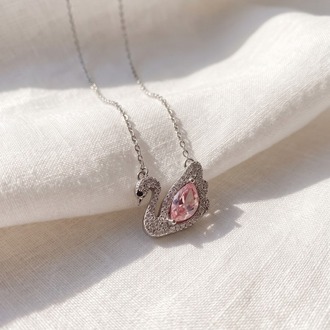 Pembe Taşlı Kuğu Kolye