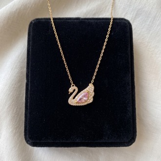 Pembe Taşlı Kuğu Kolye