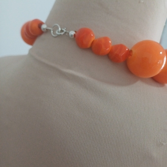 Orange kolye