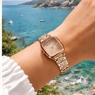 Rose Gold Kadın Saat – Şık Tasarım – 3 ATM Su Geçirmez – Metal Kordon