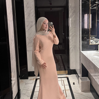 Royal Elbise