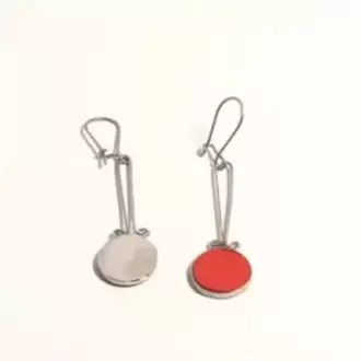 Kırmızı Sallantılı Yuvarlak Küpe K0309