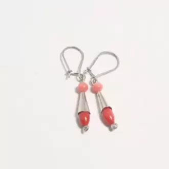 Mercan Taşlı Huni Küpe K0048