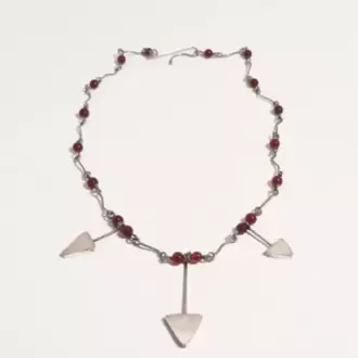 Akik Taşlı Üçgen Kolye K0178