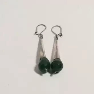 Yeşim Taşlı Huni Küpe K0236