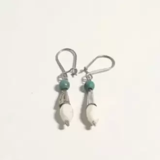 Turkuaz Sedef Taşlı Huni Küpe K0153