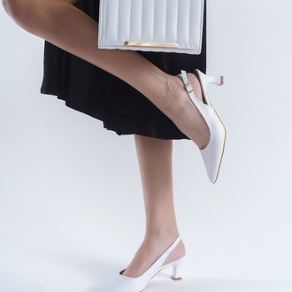 Beyaz Arkası Açık Topuklu Stiletto Ayakkabı ve Çanta Kombini