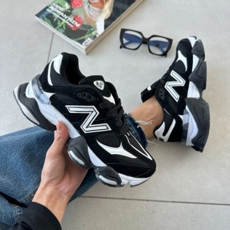 New Balance 9060 Siyah Ayakkabı