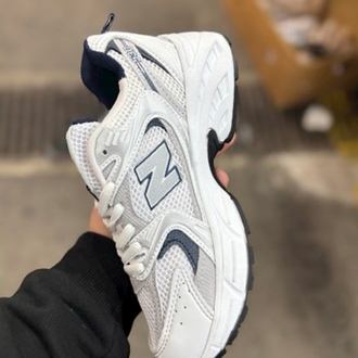 Z L A T O New balance 5030 beyaz modelimiz