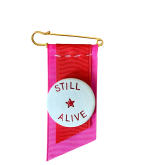 "STILL ALIVE" Madalyon