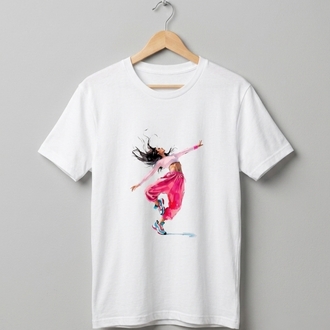 Dansçı Kız Baskılı T-shirt 