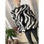 Zebra dedenli kazak