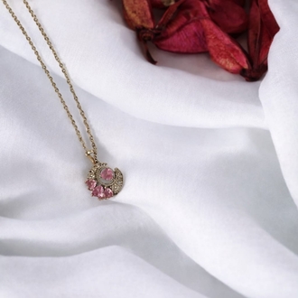 Pembe Taşlı Ay Motifli Paslanmaz Çelik Kolye