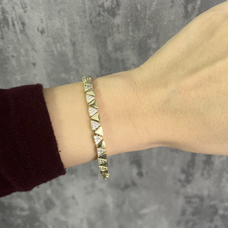 14K Kaplama Vip Üçgen Model Taşlı Bileklik