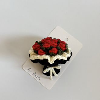 Mini örgü gül buketi anahtarlık