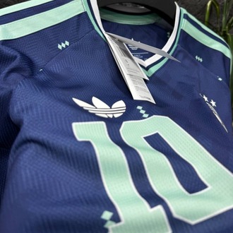 Germany Special Edition: "Deep Navy & Mint" Konsept Forma
