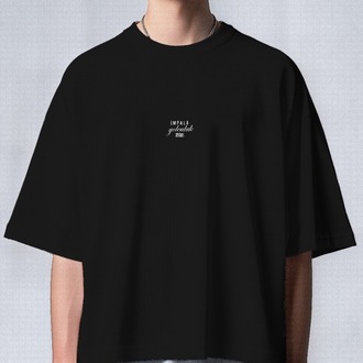 İmpala Collection | Yolculuk - Unisex/Oversize Tişört (Siyah/Beyaz)