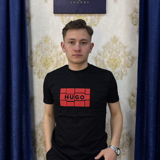 Hugoo T-Shırt