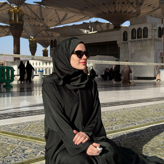 Arabian Abaya