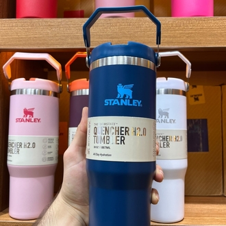 Stanley Quencher H2.0 900 ML Üstten Tutmalı Termos