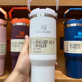 Stanley Quencher H2.0 900 ML Üstten Tutmalı Termos