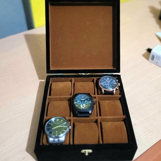 9 Bölmeli Çoklu Saat Saklama Kutusu