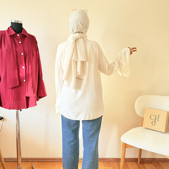 Şık ve Rahat Katmanlı Kol Detaylı beyaz Gömlek