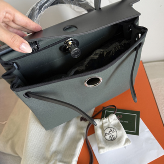 Hermès Herbag 31 Vert Mangrove / Noir