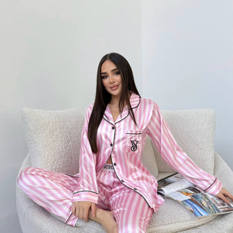 Pudra Pembe VS Pijama Takımı