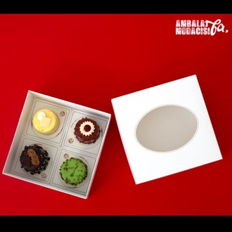 İNCİ KOLEKSİYON PATISSERIE GIFT BOX BÜYÜK BOY BEYAZ 10 ADET ( 22X9X22 CM )