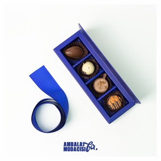 FUTURE BOX WİTH BAG 4 GÖZLÜ MAVİ ÇİKOLATA KUTUSU ( 5 ADET )