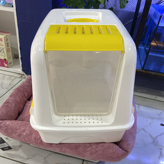 Kapalı Kedi Tuvaleti