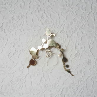 İnci tanesi - Broş I String of pearls - Brooch
