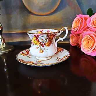 Royal Albert Lenora