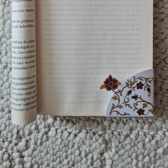 Etnik Desenli Kitap Ayraç Şablonu