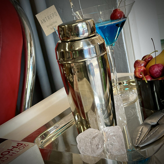 Martini & Rossi Cocktail Shaker