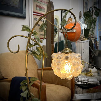 Mid-Century Lambaderli Yan Sehpa