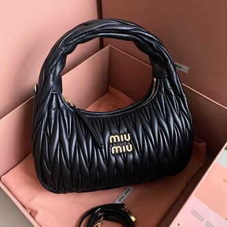 Miu Miu Siyah Çanta