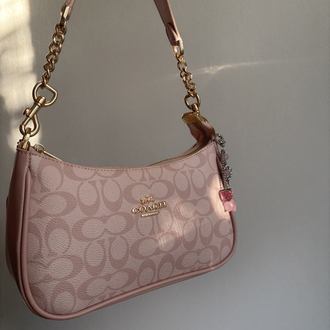 Coach Candy Pink
