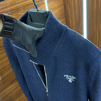Prada Lacivert Yün Hırka