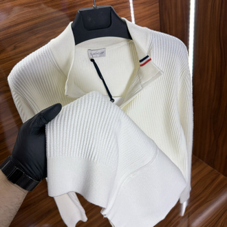 Moncler Beyaz Hırka