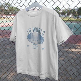  LIE WORLD - Oversize Vintage Limited Edition Tişört