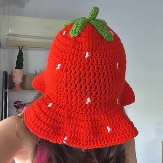 Çilek Örgü Bucket Şapka