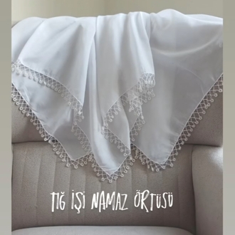 Tığ işi namaz örtüsü