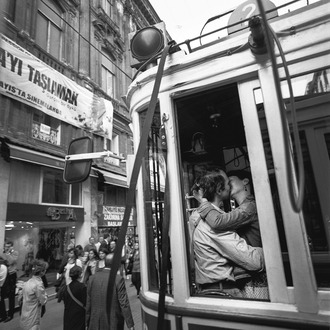 Beyoğlu Eski Yeni (İmzalı)