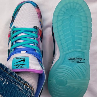 Nike SB Dunk Low Futura Laboratories Bleached Aqua