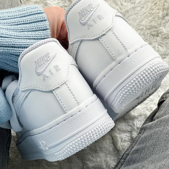 Nike Air Force 1 Low Classic Triple White