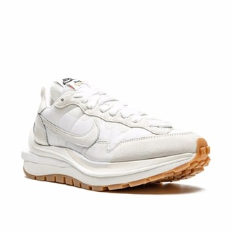 Nike Vaporwaffle sacai Sail Gum